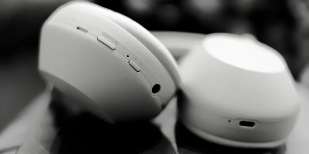 doing some trick to improve headphone sound quality